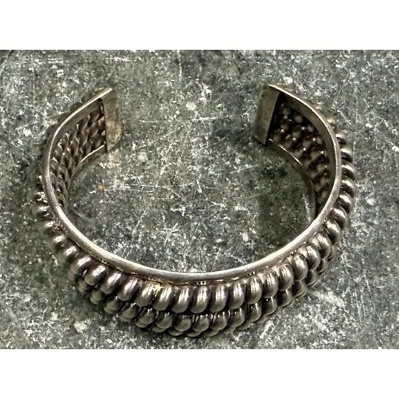 Vtg Navajo Made Sterling Silver Triple Row Twisted Cuff Bracelet 101g Unisex - Picture 3 of 7